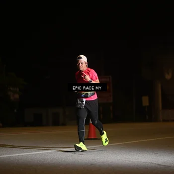 Runner Photo 8402200