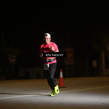 Runner Photo 8402201
