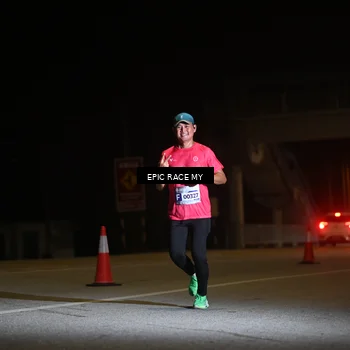 Runner Photo 8402208
