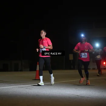 Runner Photo 8402216