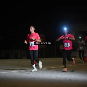 Runner Photo 8402218