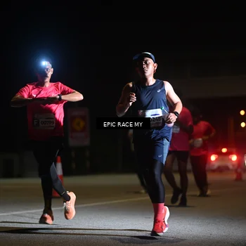 Runner Photo 8402223