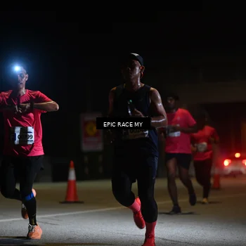 Runner Photo 8402225