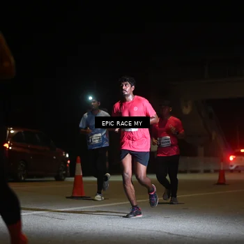 Runner Photo 8402226