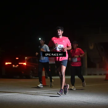 Runner Photo 8402227