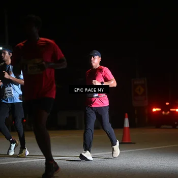 Runner Photo 8402231