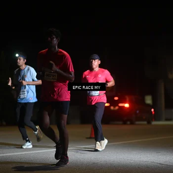 Runner Photo 8402233