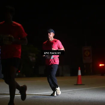 Runner Photo 8402235