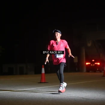 Runner Photo 8402238