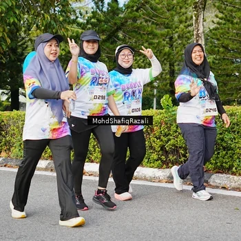 Runner Photo 8402240