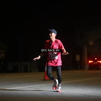 Runner Photo 8402241