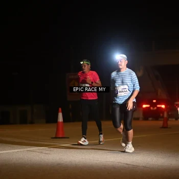 Runner Photo 8402245