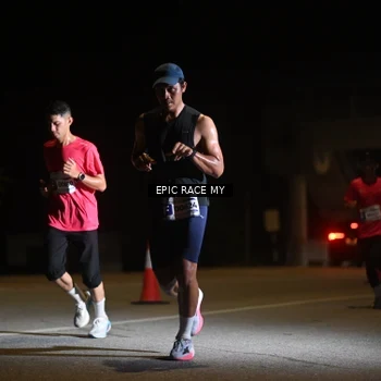 Runner Photo 8402282