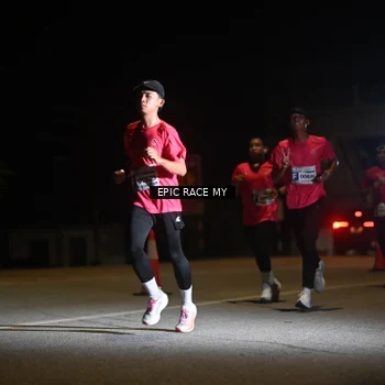 Runner Photo 8402288