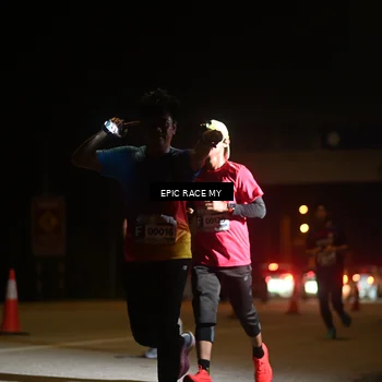 Runner Photo 8402303