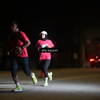 Runner Photo 8402318
