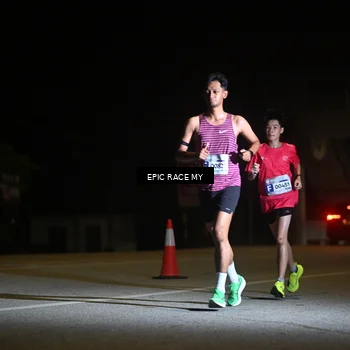Runner Photo 8402326