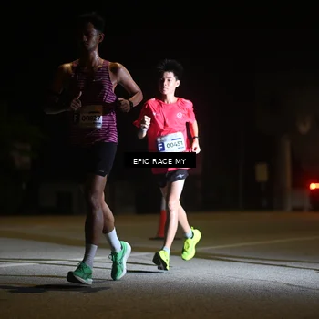 Runner Photo 8402330