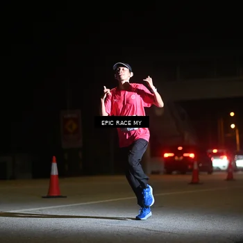 Runner Photo 8402345
