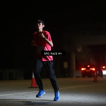 Runner Photo 8402349