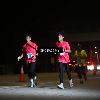 Runner Photo 8402351