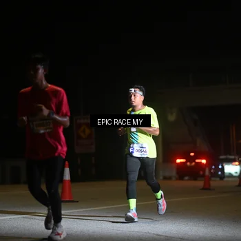 Runner Photo 8402356