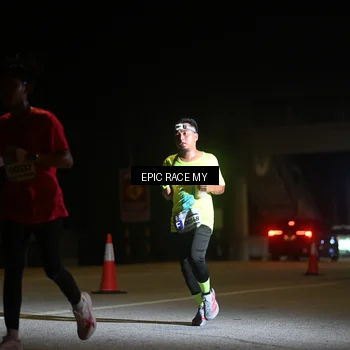 Runner Photo 8402357