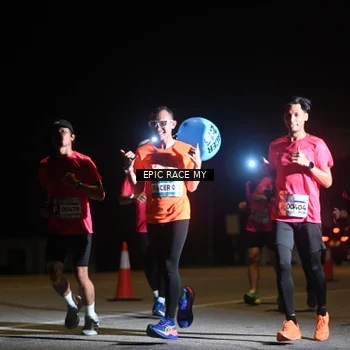 Runner Photo 8402363