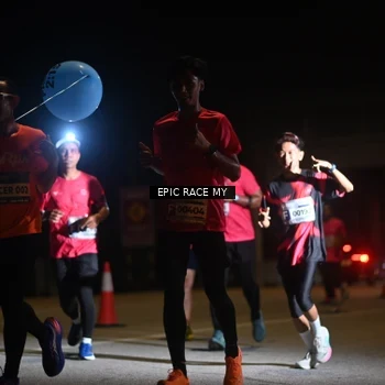 Runner Photo 8402364
