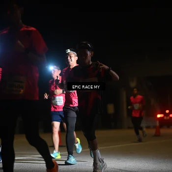 Runner Photo 8402369