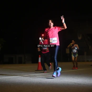 Runner Photo 8402379