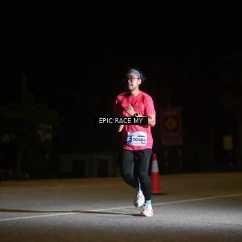 Runner Photo 8402390