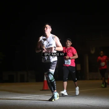 Runner Photo 8402395