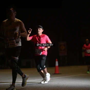 Runner Photo 8402399
