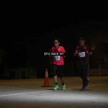Runner Photo 8402401