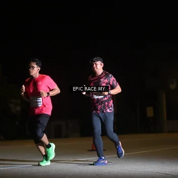 Runner Photo 8402405