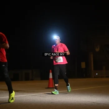 Runner Photo 8402420