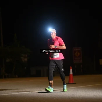 Runner Photo 8402422