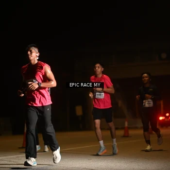 Runner Photo 8402431