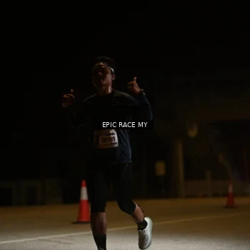 Runner Photo 8402438