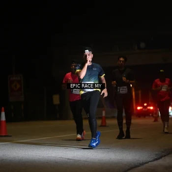 Runner Photo 8402441