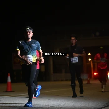 Runner Photo 8402445