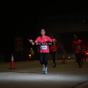 Runner Photo 8402462