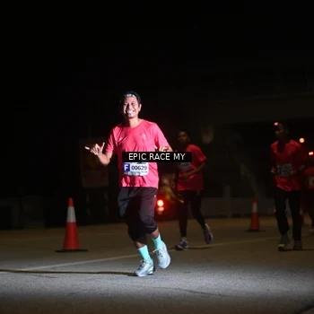 Runner Photo 8402466