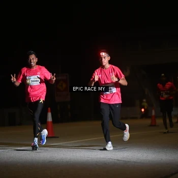 Runner Photo 8402474