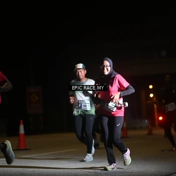 Runner Photo 8402484