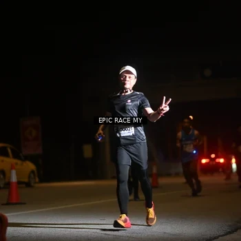 Runner Photo 8402494