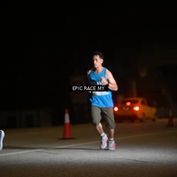 Runner Photo 8402501