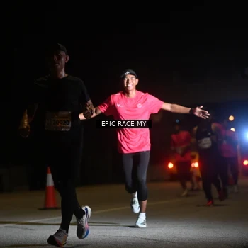 Runner Photo 8402511