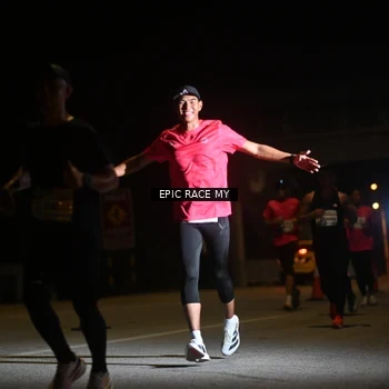 Runner Photo 8402512